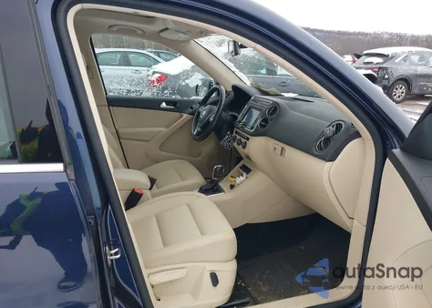 2016 Volkswagen Tiguan Se from USA, damaged, VIN WVGBV7AX7GW535697